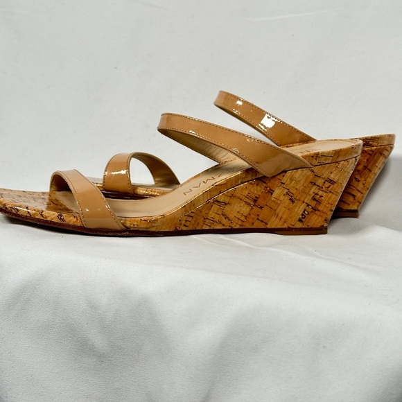 Stuart Weitzman wedge sandals patent cork nude size 7 - Picture 4 of 12